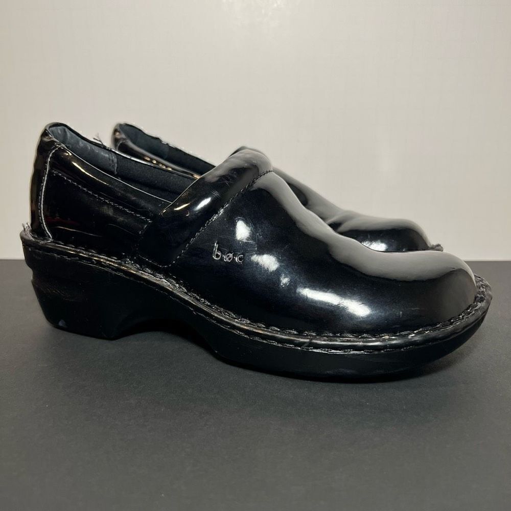 Womens BOC Born Concept Black Patent Leather Slip On Clogs / Size 8 Medium